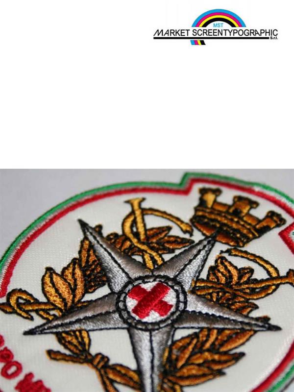 Patch Per Scudetti Da Ricamo Lucido In Poliestere H. 150